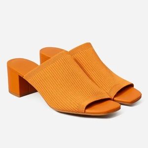 Everlane Reknit Mules in Toffee